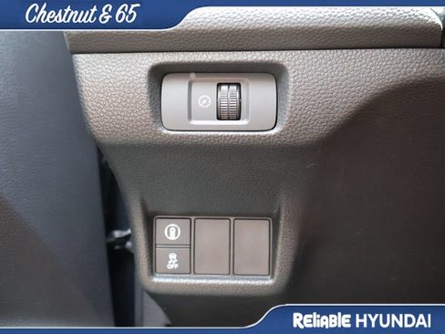 Used 2023 Honda Civic Sport image 31