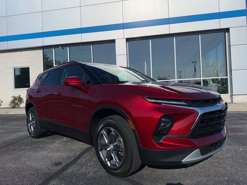 Used 2024 Chevrolet Blazer LT w/ Convenience Package AWD/4WD image 1