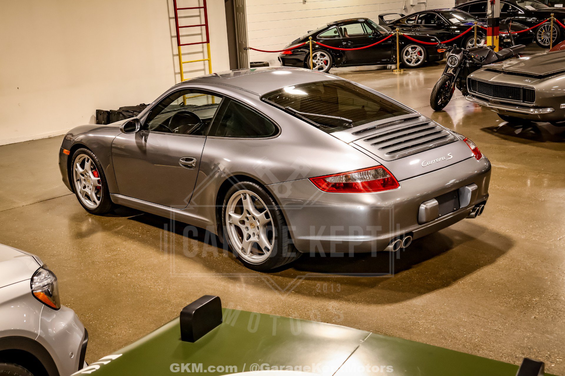 Used 2005 Porsche 911 Carrera S RWD image 6
