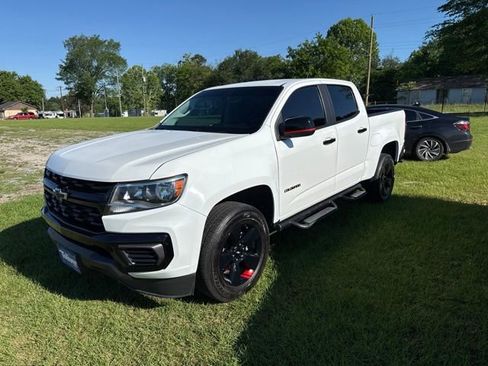 Used 2022 Chevrolet Colorado LT w/ Redline Special Edition RWD image 6