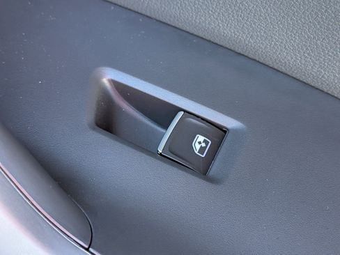 New 2026 Volkswagen Jetta SEL image 34