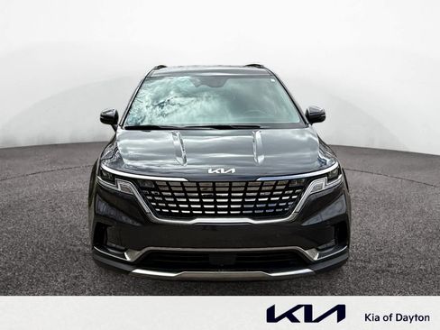 Used 2024 Kia Carnival SX image 8