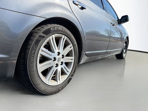 Used 2008 Toyota Avalon XL image 13