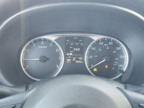 Used 2025 Nissan Kicks Play S FWD image 6