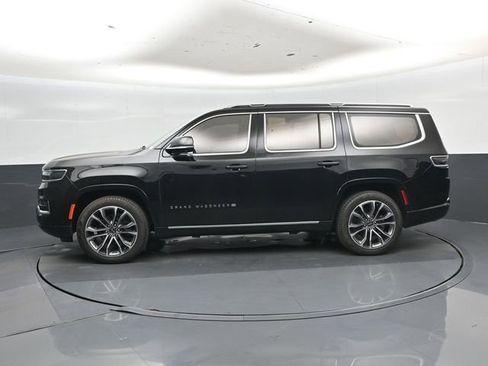 Used 2024 Jeep Grand Wagoneer Series III w/ Rear Seat Video Group 1 AWD/4WD image 7