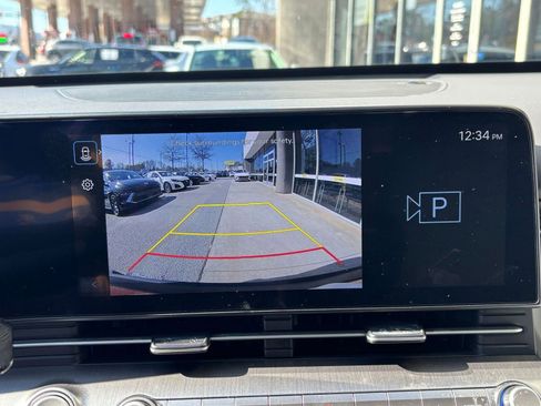 Used 2025 Hyundai Kona SEL AWD/4WD image 26
