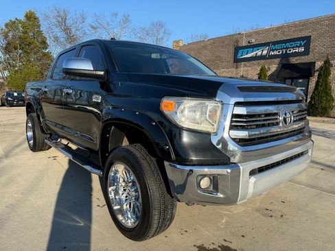 Used 2015 Toyota Tundra 1794 Edition image 3