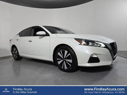 Used 2021 Nissan Altima 2.5 SV w/ SV Premium Package