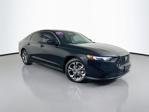 Used 2023 Honda Accord EX image 2