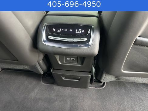 Used 2025 Cadillac XT6 Sport w/ Platinum Package image 31