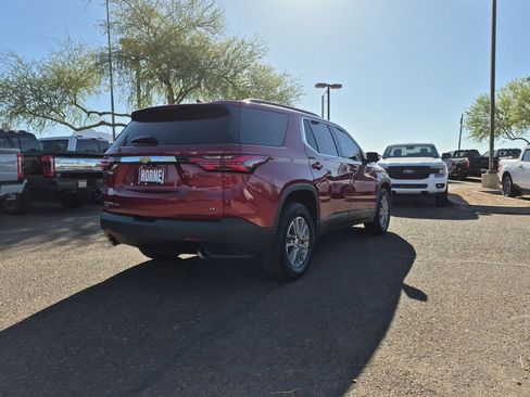Used 2023 Chevrolet Traverse LT AWD/4WD image 5