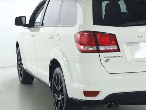 Used 2019 Dodge Journey GT AWD/4WD image 41