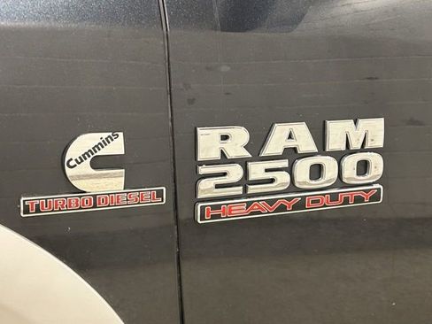 Used 2017 RAM 2500 Laramie w/ Convenience Group image 29