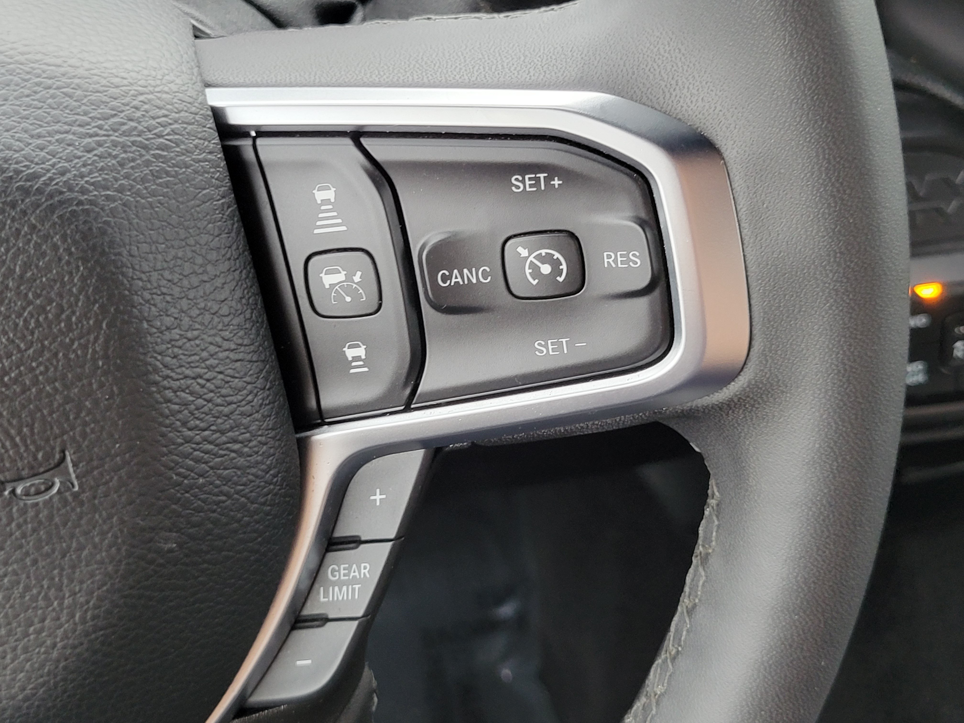 Used 2026 RAM 2500 Big Horn AWD/4WD image 12