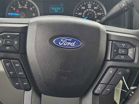 Used 2017 Ford F150 XLT image 30