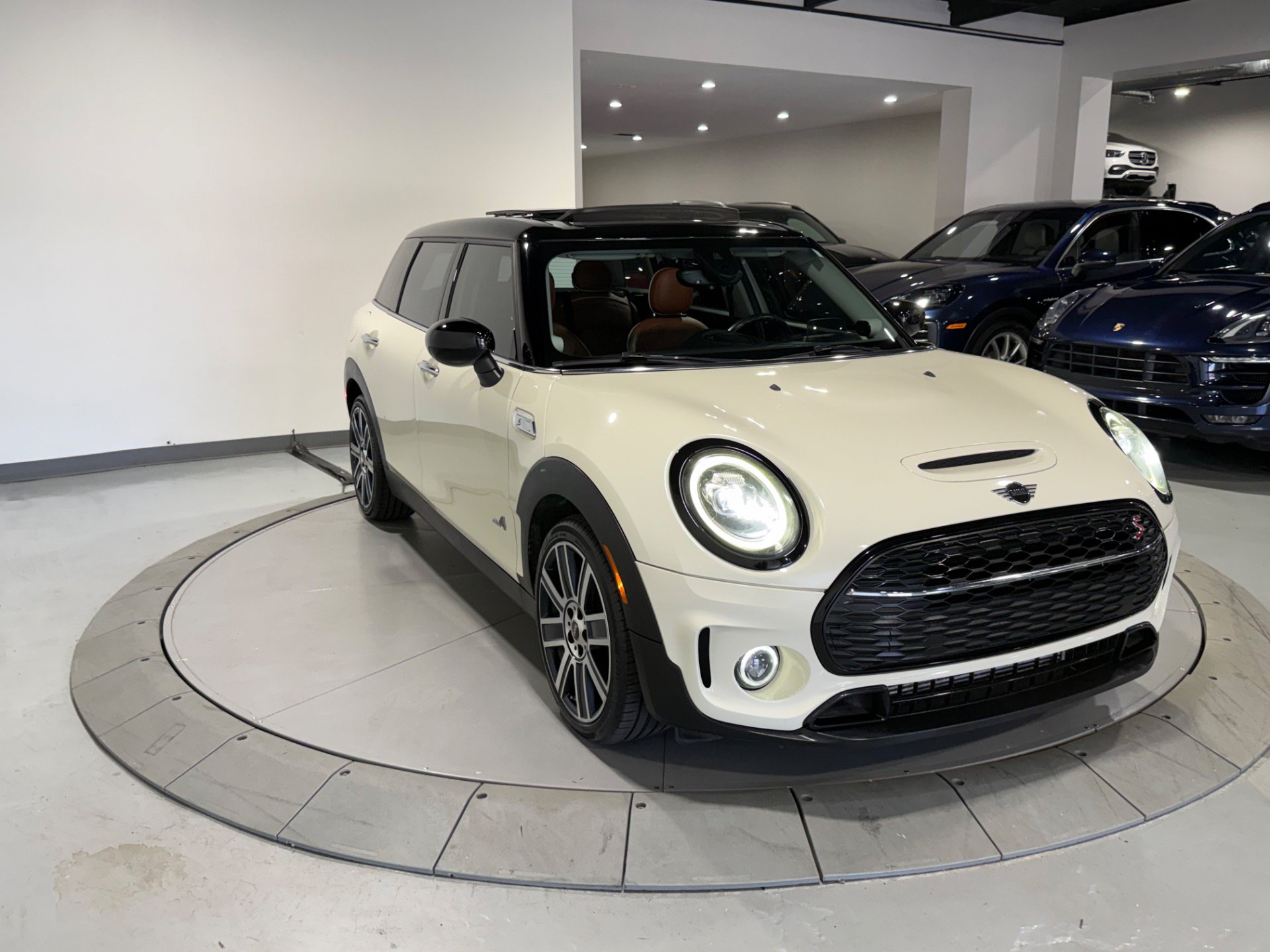 Used 2020 MINI Cooper Clubman S AWD/4WD image 8