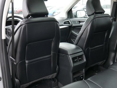 Used 2024 Ford Edge SEL w/ Convenience Package AWD/4WD image 22