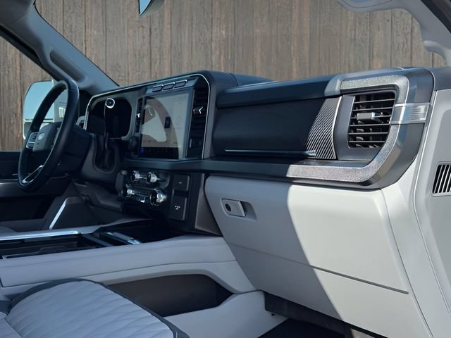 Used 2023 Ford F450 Limited w/ FX4 Off-Road Package AWD/4WD image 19