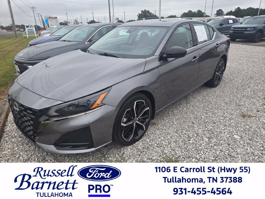 Used 2024 Nissan Altima 2.5 SR w/ SR Premium Package AWD/4WD image 1