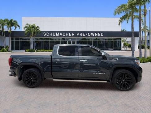 Used 2021 GMC Sierra 1500 Denali w/ Denali Ultimate Package AWD/4WD image 8