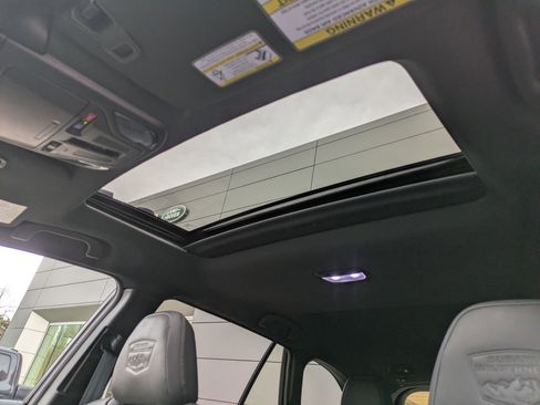 Used 2025 Subaru Outback Wilderness image 24