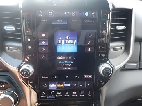 New 2026 RAM 1500 Big Horn AWD/4WD image 22