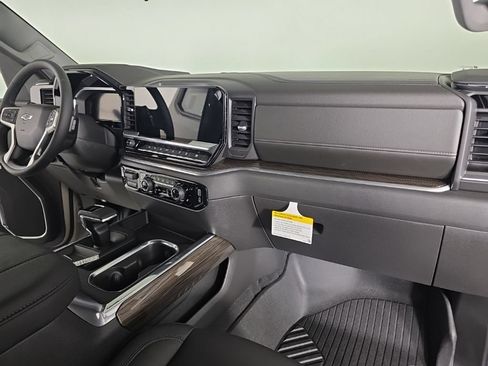 New 2026 Chevrolet Silverado 1500 RST w/ RST All Star Premium Package AWD/4WD image 44