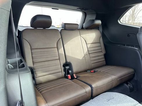 New 2026 GMC Acadia Denali Ultimate w/ LPO, Floor Liner Package image 14