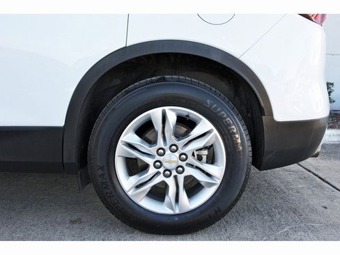 Used 2020 Chevrolet Blazer LT image 30