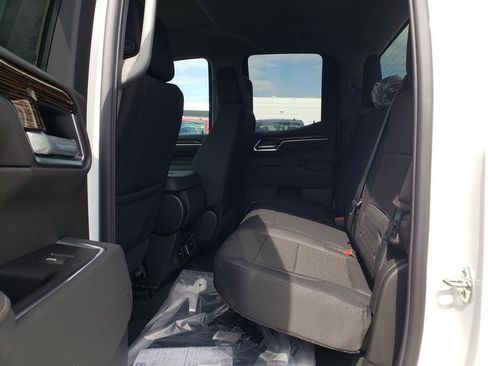 New 2026 GMC Sierra 1500 Elevation image 11