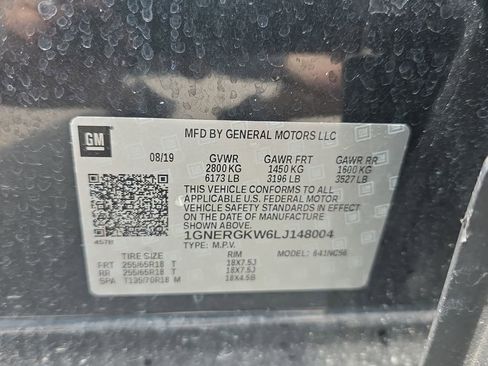 Used 2020 Chevrolet Traverse LT FWD image 19