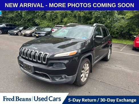 Used 2014 Jeep Cherokee Limited w/ Luxury Group AWD/4WD image 5
