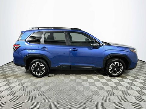 Certified 2026 Subaru Forester Premium w/ Base/Premium Package AWD/4WD image 8