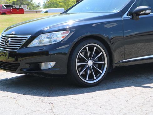 Used 2010 Lexus LS 460 image 5