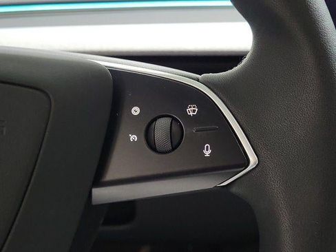 Used 2025 Tesla Model 3 RWD image 25