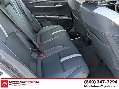 Certified 2025 Toyota Camry SE AWD/4WD image 31