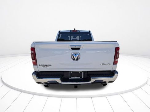 Used 2022 RAM 1500 Laramie AWD/4WD image 5