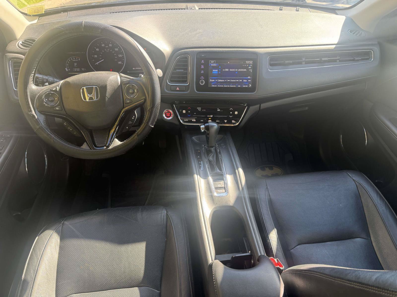 Used 2019 Honda HR-V Touring image 11