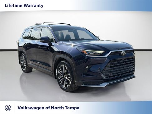 Used 2024 Toyota Grand Highlander AWD Hybrid image 1