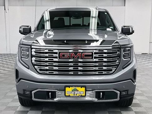 Used 2026 GMC Sierra 1500 Denali w/ Denali Reserve Package AWD/4WD image 4