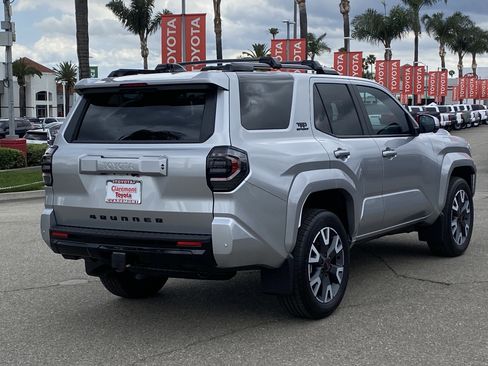 New 2026 Toyota 4Runner TRD Sport Premium AWD/4WD image 5