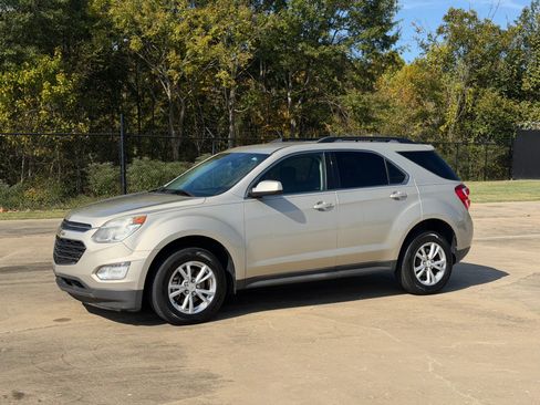 Used 2016 Chevrolet Equinox LT w/ Convenience Package image 1