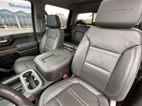 Used 2021 GMC Sierra 2500 Denali w/ Denali Ultimate Package image 19