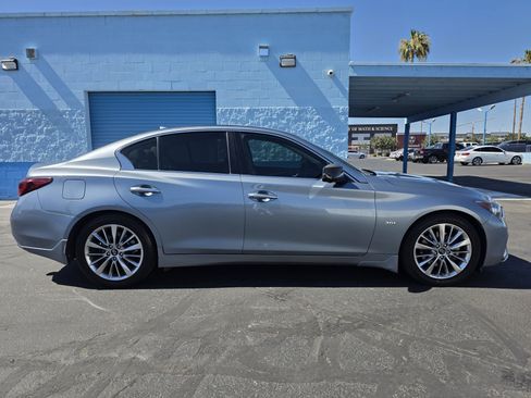 Used 2018 INFINITI Q50 Luxe w/ Essential Package (3.0T Luxe) RWD image 2