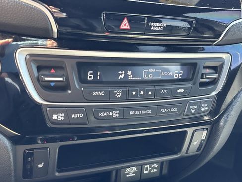 Used 2020 Honda Passport Touring image 38