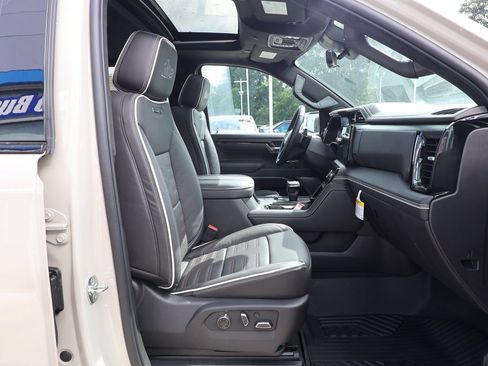 New 2026 GMC Sierra 1500 AT4X w/ AT4X AEV Edition AWD/4WD image 42