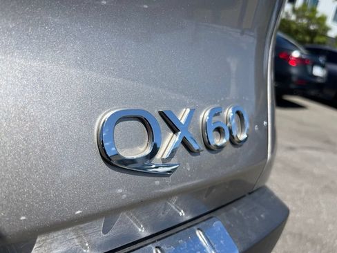 Used 2023 INFINITI QX60 Luxe w/ Cargo Package FWD image 13