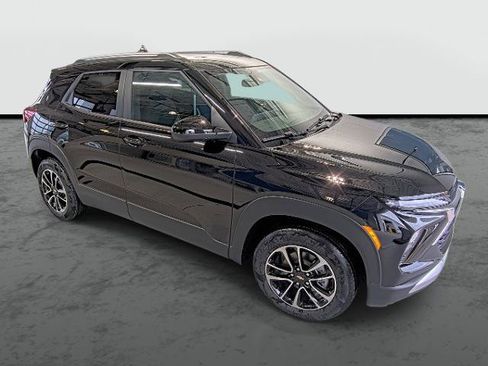 New 2026 Chevrolet TrailBlazer LT w/ Convenience Package FWD image 4