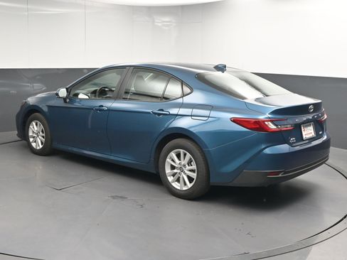 Certified 2025 Toyota Camry LE image 6