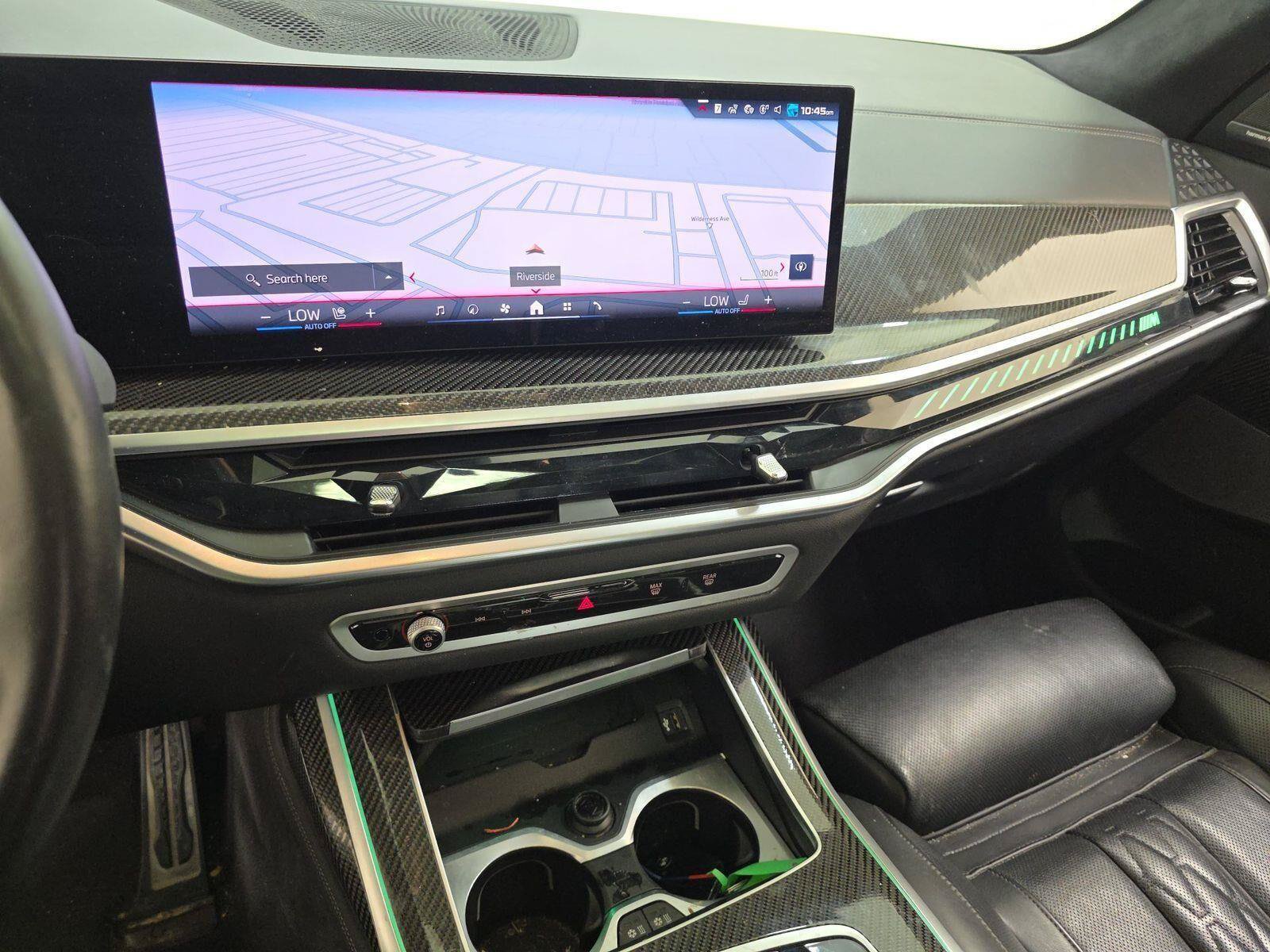 Used 2025 BMW X7 M60i AWD/4WD image 10